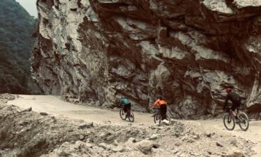Kali Gandaki Gorge - Annapurna Circuit Mounatain Biking Tour - Himalayan Action
