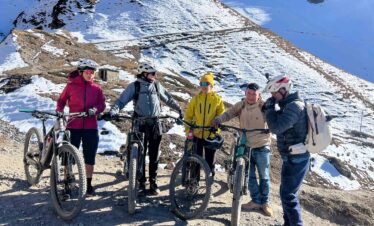 Thorong La Base Camp - - Lower Mustang Mountain Biking - Himalayan Action